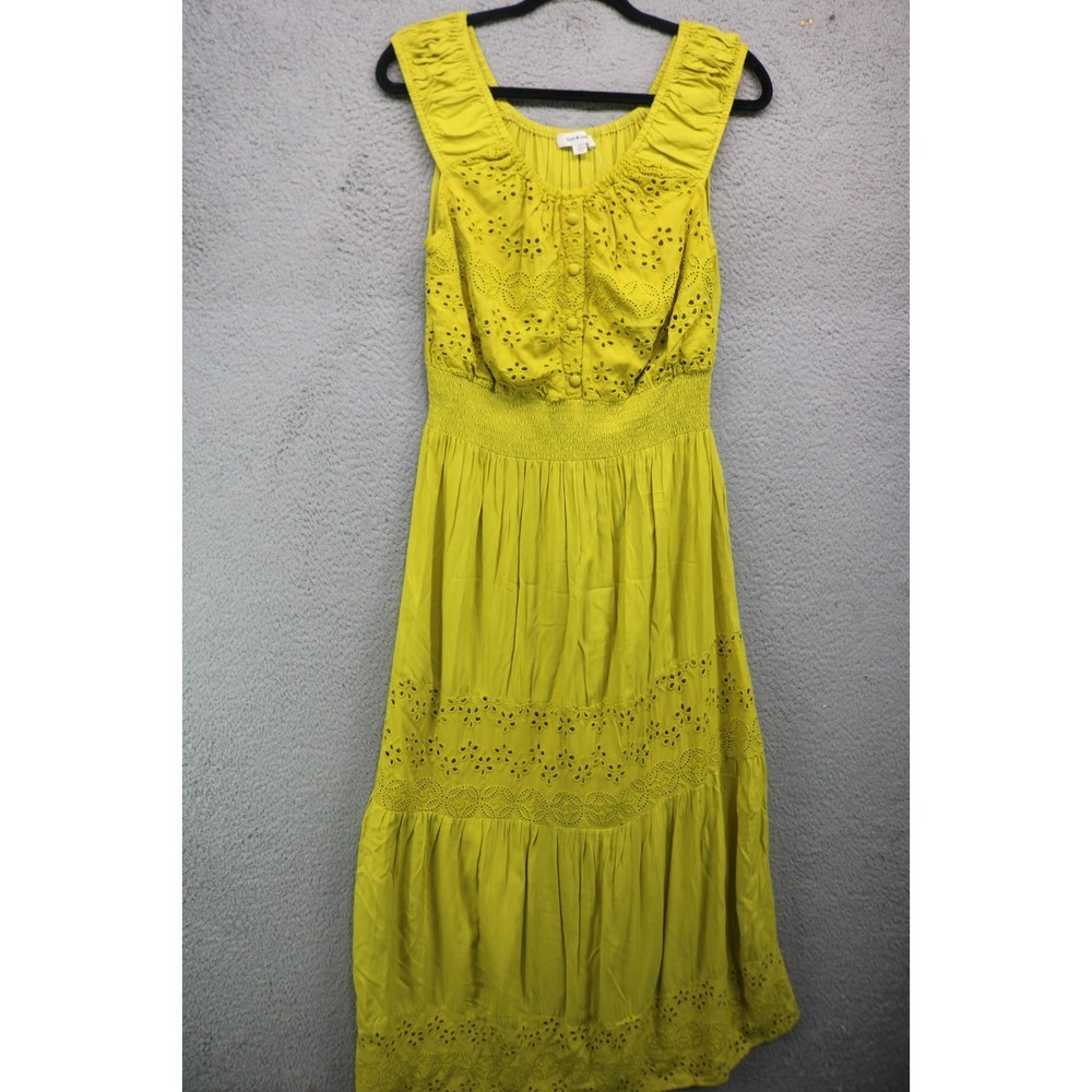 Zoey & Leelo Off the Shoulders Eyelet Tiered Maxi Dress-Medium-Beachy-Resort
